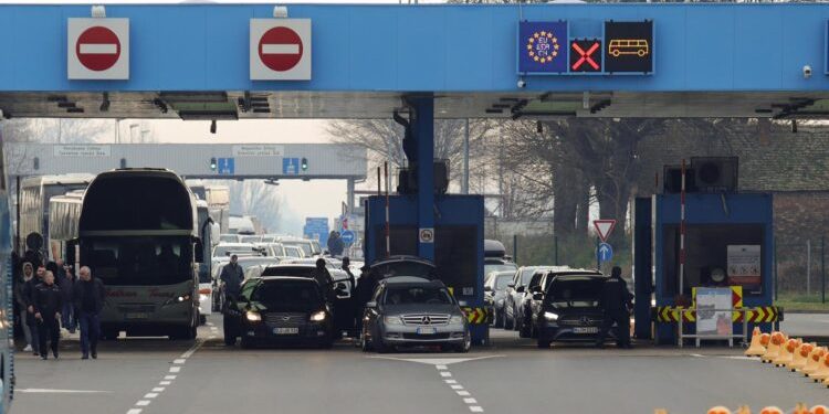Prevozničke firme iz regiona najavljuju moguću blokadu granica Evropske unije