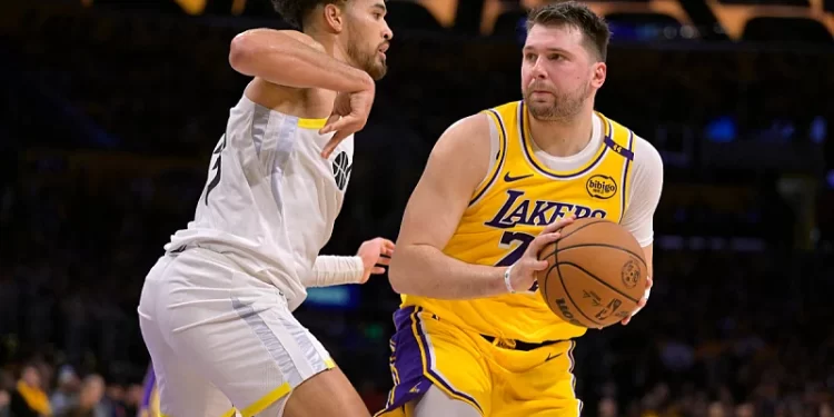 Noć koju su svi čekali: Dončić debitovao za Lakerse u trijumfalnom početku nove ere