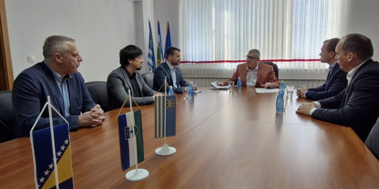 Ministri Vlade USK posjetili načelnika Općine Velika Kladuša Borisa Horvata