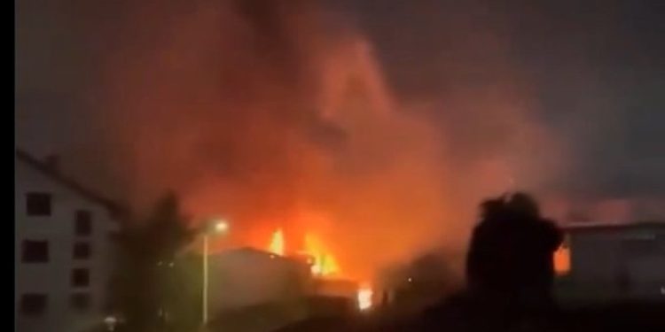 Veliki požar u noćnom klubu u Makedoniji: Poginulo najmanje 50 ljudi