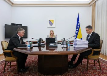 Odgođena vanredna sjednica Predsjedništva BiH o budžetu