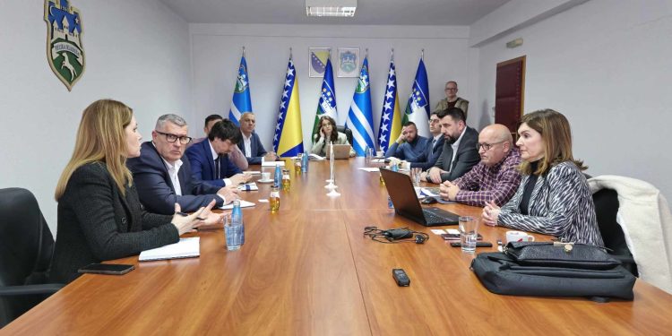 Načelnik Horvat i predstavnici Autocesta FBiH razgovarali o izgradnji brze ceste: Slijedi izrada idejnog projekta