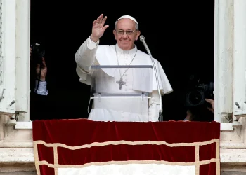 Preminuo papa Franjo, imao je 88 godina