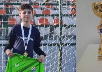 Kladuščanin Dinko Abdić iz OK Winners najbolji na „Golmanskom dvoboju“ u Bihaću