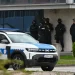 I jutros vanredno u Istočnom Sarajevu, policija motri na svaki korak oko zgrade Vlade RS-a