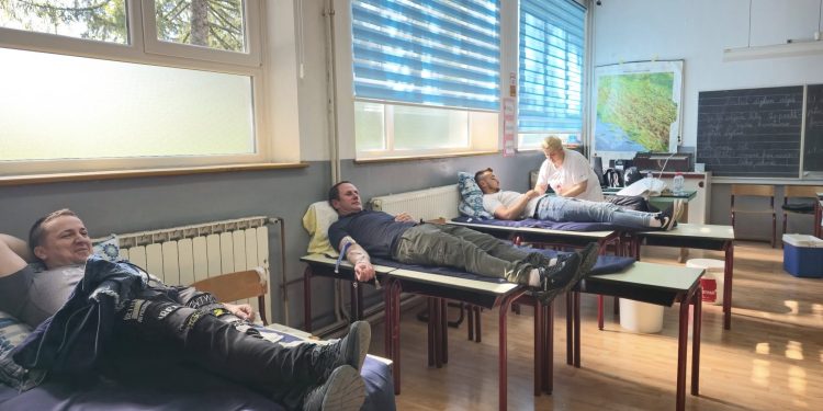 Velika Kladuša: Izuzetno uspješna akcija darivanja krvi