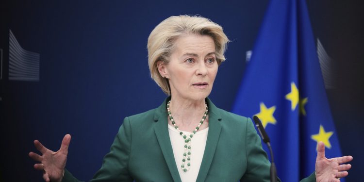 Ursula von der Leyen: Evropska unija će odložiti uvođenje recipročnih carina SAD-u