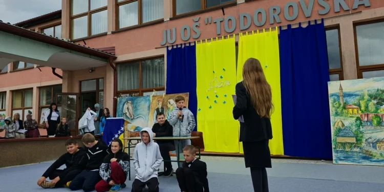 Prigodnim programom OŠ „Todorovska Slapnica“ obilježila Dan škole