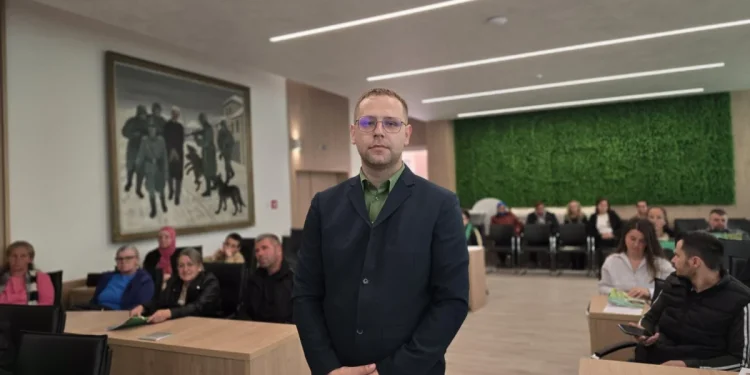Održana edukacija za 27 aplikanata za plasteničku proizvodnju, zajednički projekat Općine Velika Kladuša i organizacije ”Muslim Aid”
