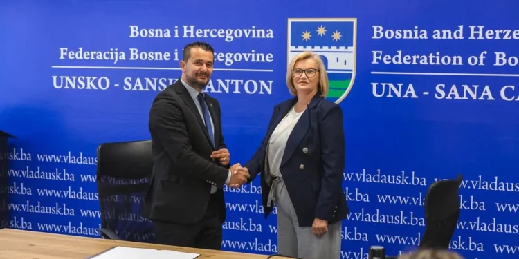 Potpisani ugovori za dogradnju i izgradnju dječijih vrtića u USK: Za dogradnju kladuškog vrtića 150.000 KM