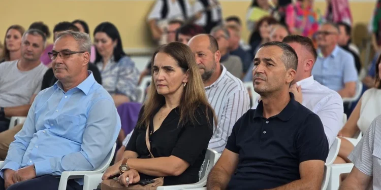 Velika Kladuša: Ozvaničen završetak infrastrukturnih radova na objektima srednjih škola