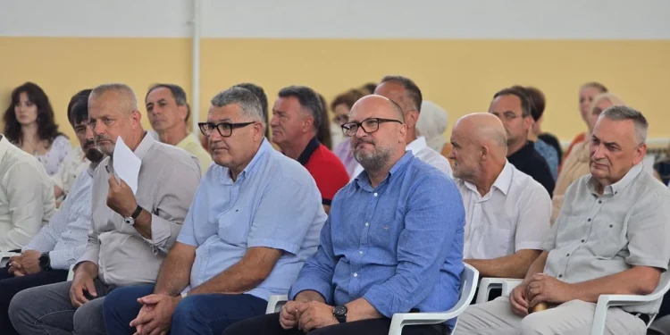 Velika Kladuša: Ozvaničen završetak infrastrukturnih radova na objektima srednjih škola