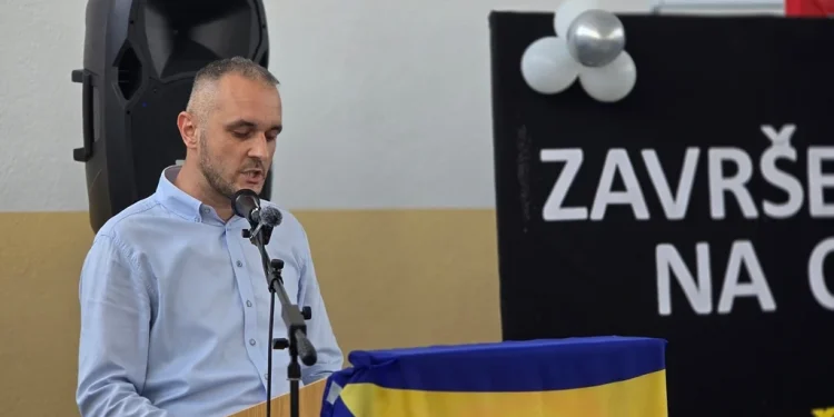 Velika Kladuša: Ozvaničen završetak infrastrukturnih radova na objektima srednjih škola