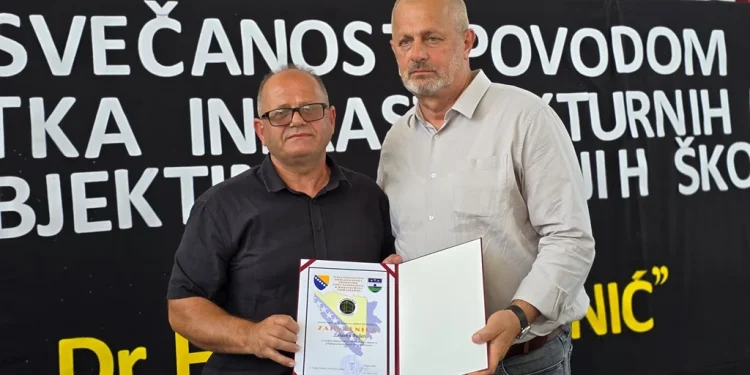 Velika Kladuša: Ozvaničen završetak infrastrukturnih radova na objektima srednjih škola