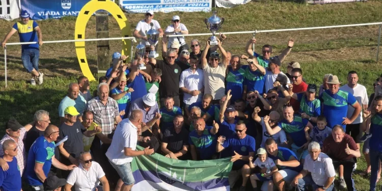 Velike međunarodne konjičke trke u Velikoj Kladuši završene u znaku KK “Cazin” uz tri pobjede