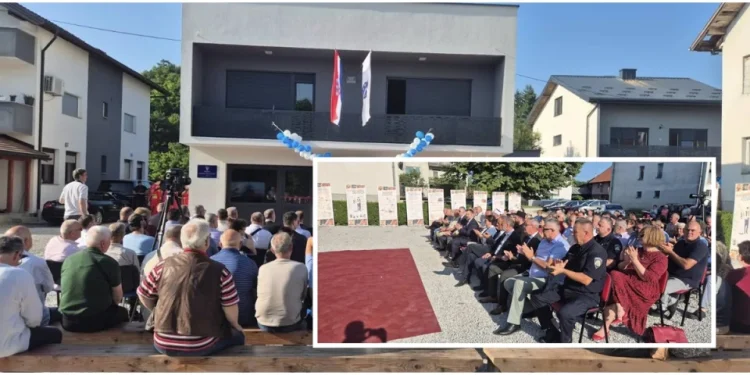 Svečano otvoren Bošnjački kulturni centar u Vojniću