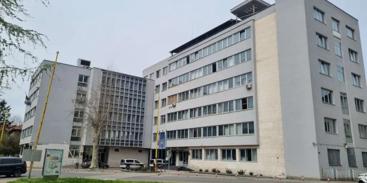 Podignuta optužnica protiv policajaca iz Kalesije koji nisu zaštitili Inelu Selimović i njenog sina