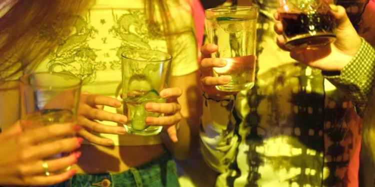 Prijedlog WHO-a: Cijene duhana, alkohola i zaslađenih pića će se povećati za 50 posto?