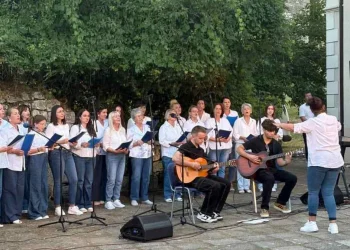 Ženski vokali ansambl „Akord“ učestvovao na Smotri horova u Gradačcu