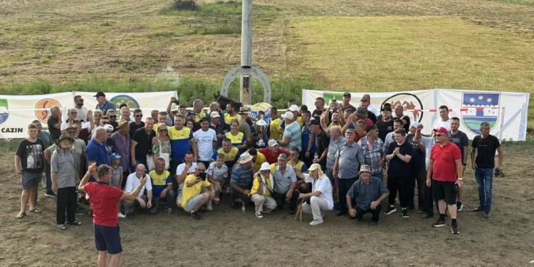 Dvije pobjede za grla KK „Krajišnik“ na konjičkim trkama u Cazinu!