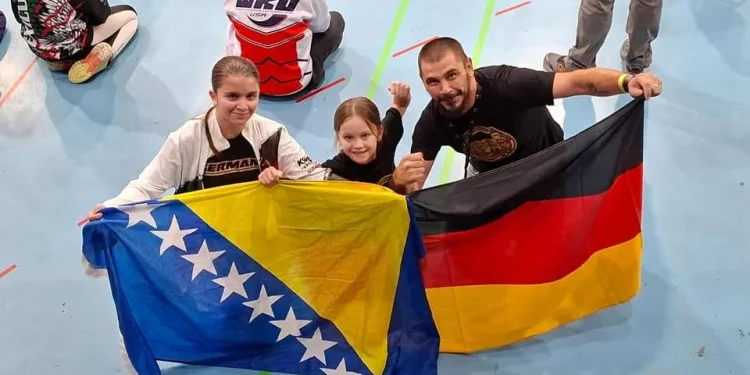 Mladi sportski talenat iz Velike Kladuše – Amna Mujakić ostvaruje izvanredne rezultate u karateu