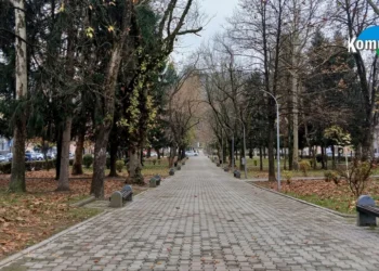 Manifestacija “Kladuška zima 2025”: Javni poziv za zakup kućica