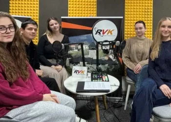 Kladuški gimnazijalci kroz projekat CIVITAS: Koliko su građani informisani o prekidima komunalnih usluga