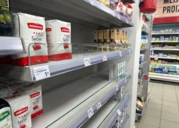 Građani BiH stvaraju zalihe osnovnih namirnica zbog bojazni od nestašice