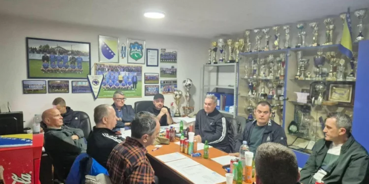 NK „Krajišnik“: Održan radni sastanak na temu aktuelne situacije u Klubu