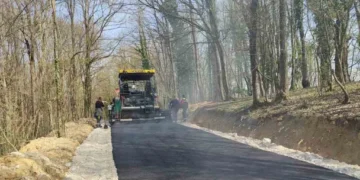 Radovi na putu „Gradina–Razbojna“ u MZ Bosanska Bojna privode se kraju
