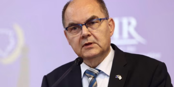 Christian Schmidt odlazi iz BiH nakon općih izbora?