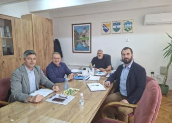 Održan sastanak o pripremi implementacije projekta modernizacije obrazovanja u Velikoj Kladuši