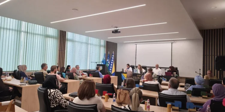 Promovisana knjiga „Između pola daha“ autora Emila Veskovića