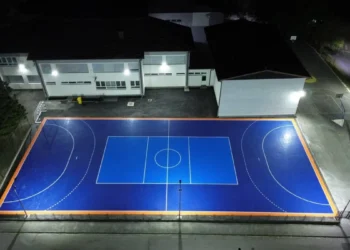 Bolji uslovi za igru i sportske aktivnosti: Postavljena Bergo sportska podloga na igralište OŠ „Todorovo“