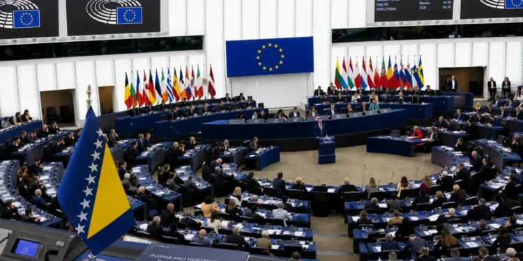 Evropski parlament usvojio izvještaj o BiH: Reforme su hitne, članstvo u EU nije zagarantovano