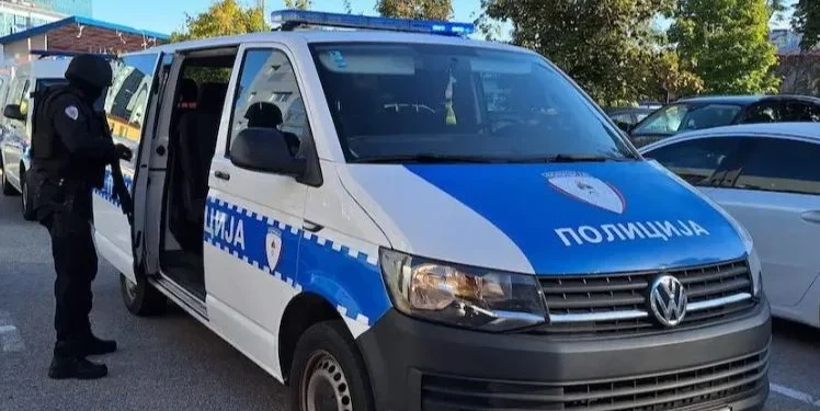 Pretresi u TK i RS-u zbog sumnje na nedozvoljeno držanje oružja i eksplozivnih materija, 14 uhapšenih