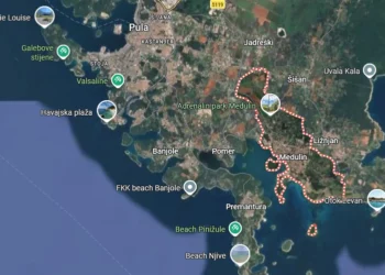 Manji avion se srušio kod Medulina u Hrvatskoj, nekoliko osoba poginulo