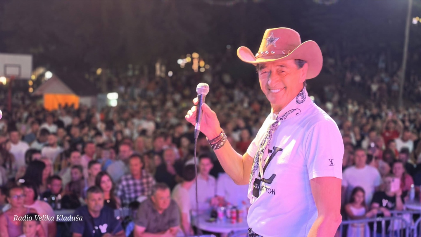 Hitovi Nervoznog Poštara obilježili prvu večer manifestacije „Podzvizd Fest 2026“