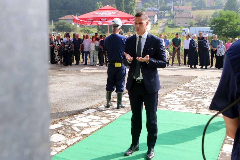 Tuzla: Obilježena 36. godišnjica pogibije 180 rudara u jami Dobrnja-Jug