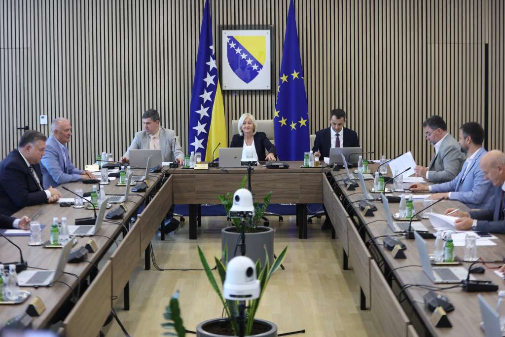Na dnevnom redu migracije, granica s Hrvatskom i milionski zajam za Živinice