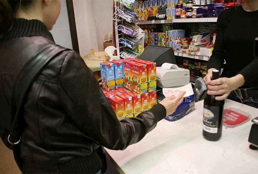 Alarmantni podaci: Čak 92 posto trgovina u BiH prodaje alkohol maloljetnicima