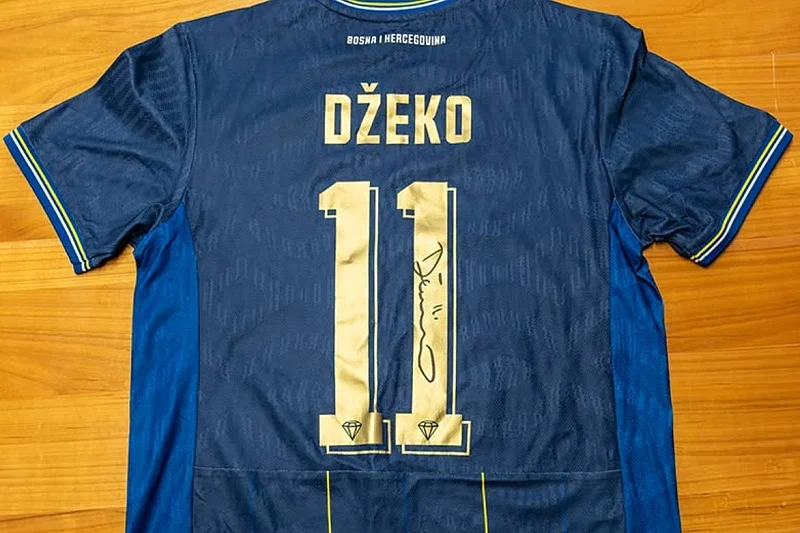 Pomozi.ba prodaje Džekin dres na aukciji, cijena dostigla 81 hiljadu KM